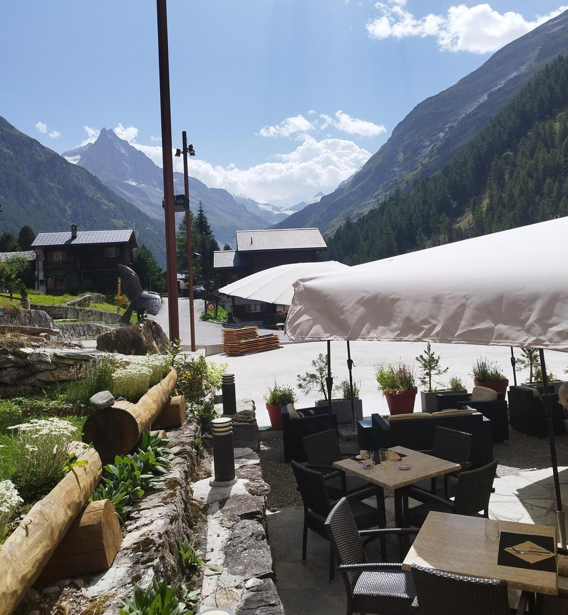 Hotel Le Besso - Swiss Romantic Lodge Zinal Luaran gambar
