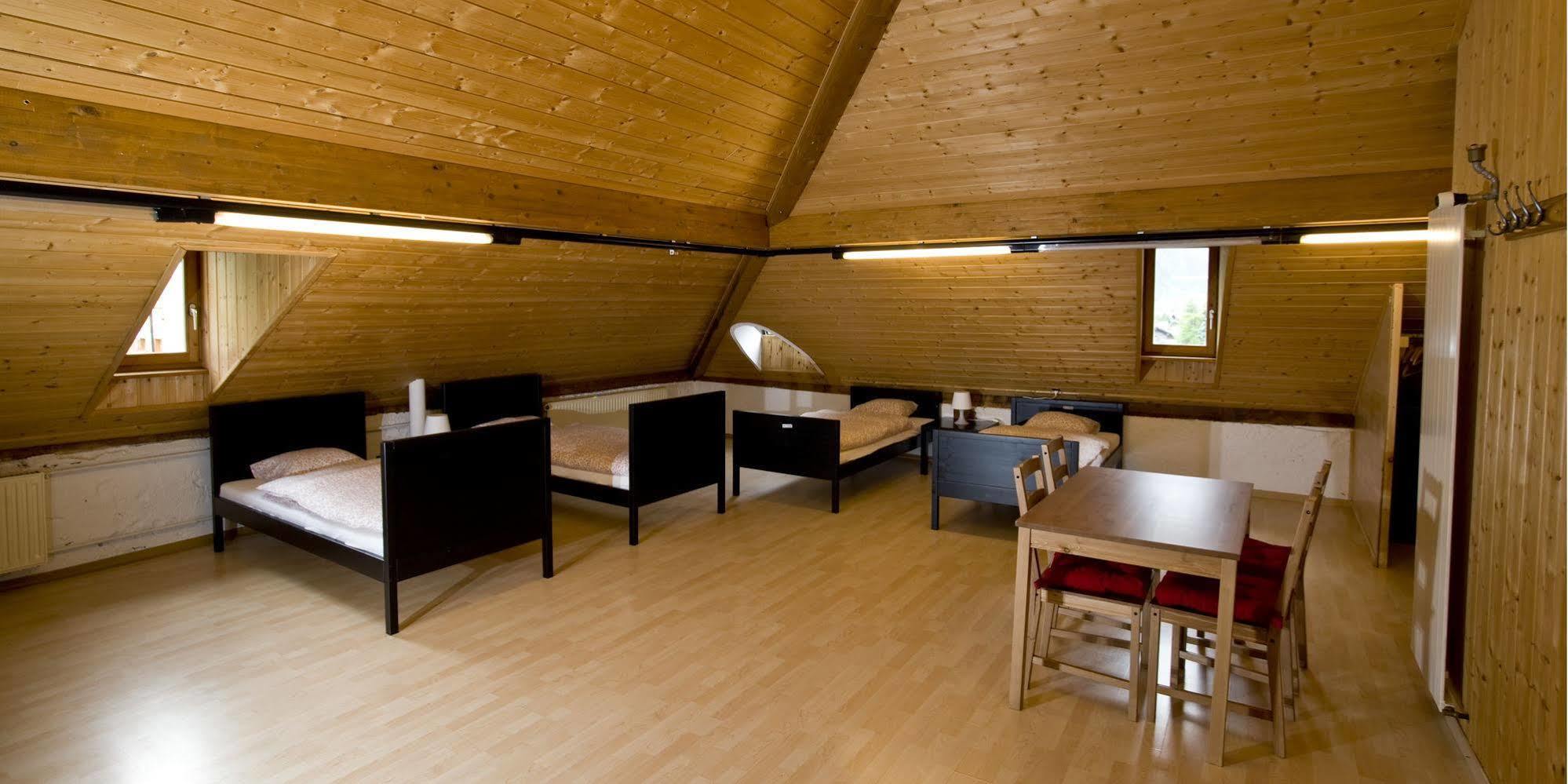 Hotel Le Besso - Swiss Romantic Lodge Zinal Luaran gambar